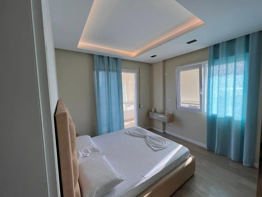 Soleil Apartment With Sunbed & Umbrella Vlorë 0*,  Albania