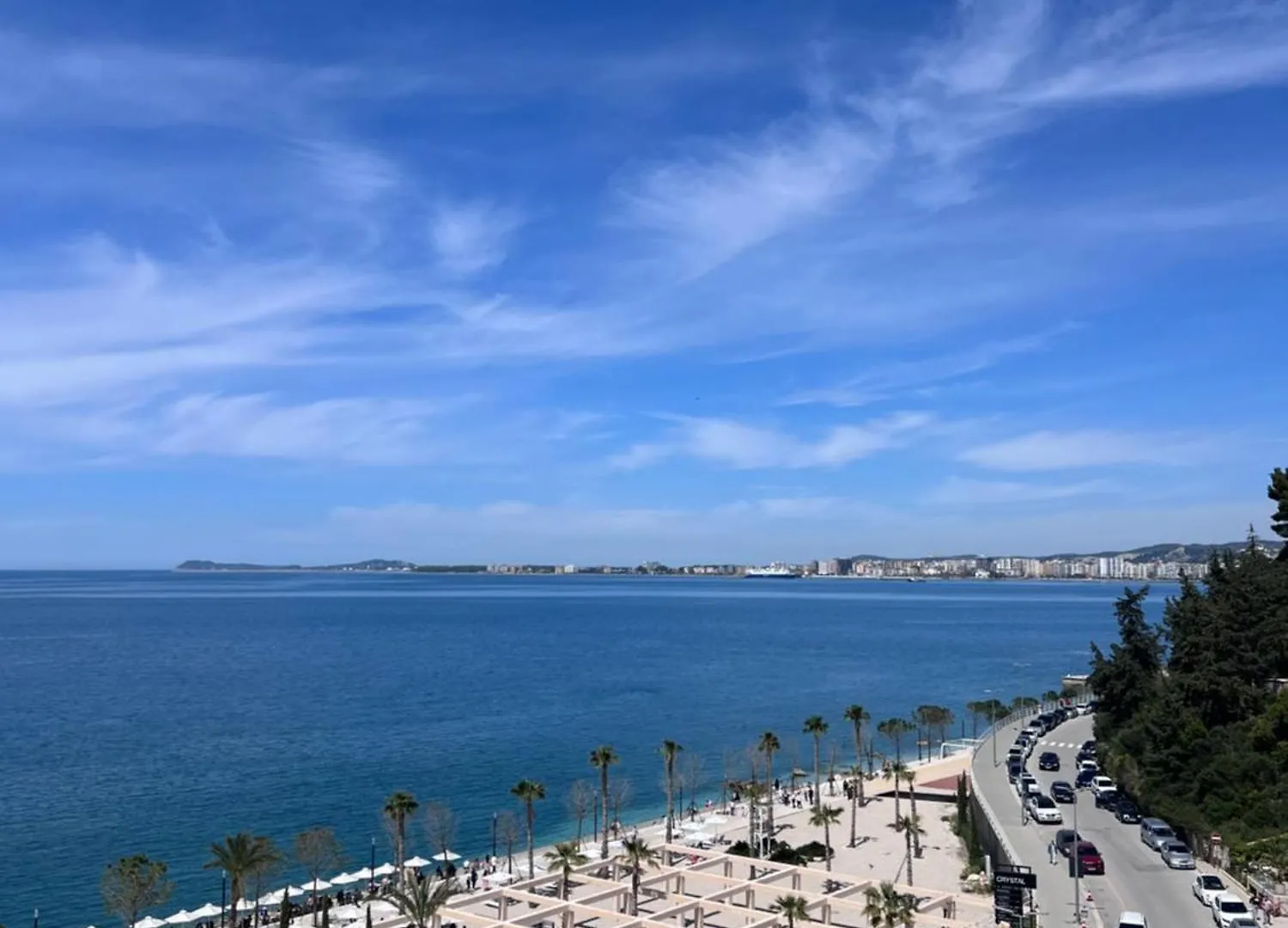 Soleil Apartment With Sunbed & Umbrella Vlore